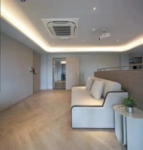 Patumwan House - 130
