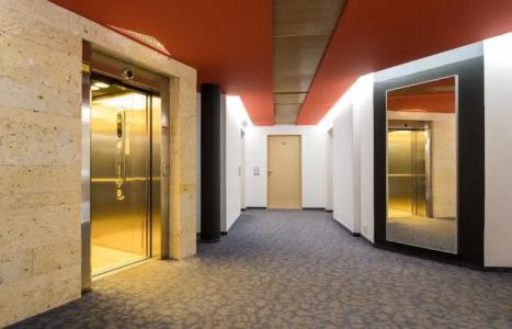 Semiramis Business - 33