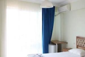 Sato Motel, Marmara