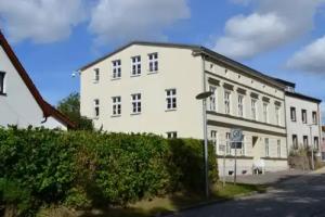 Ferienwohnungen "Am Fahrberg", Altefahr
