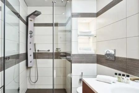 Bellevue On The Beach Suites - 8