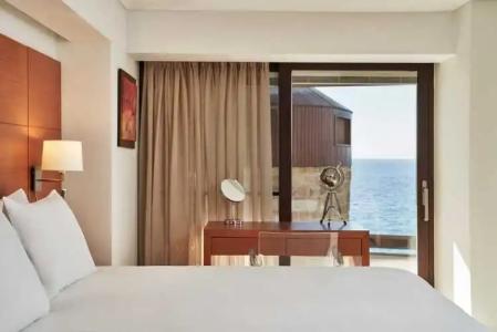 Bellevue On The Beach Suites - 67