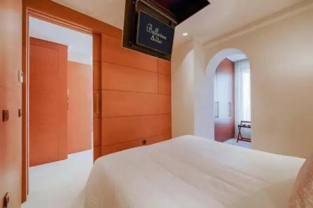 Bellevue On The Beach Suites - 79