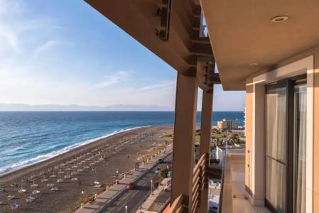 Bellevue On The Beach Suites - 26