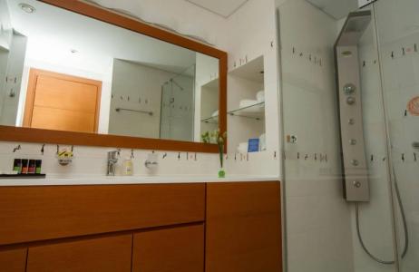 Bellevue On The Beach Suites - 10