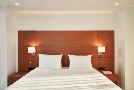 Bellevue On The Beach Suites - 61