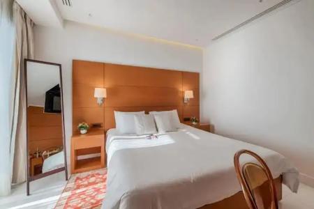 Bellevue On The Beach Suites - 54