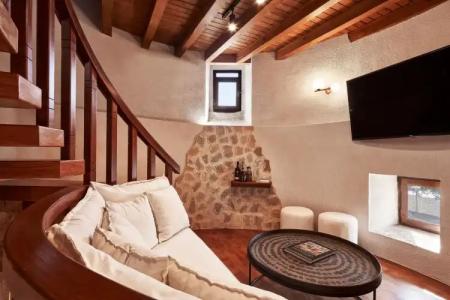 Bellevue On The Beach Suites - 15