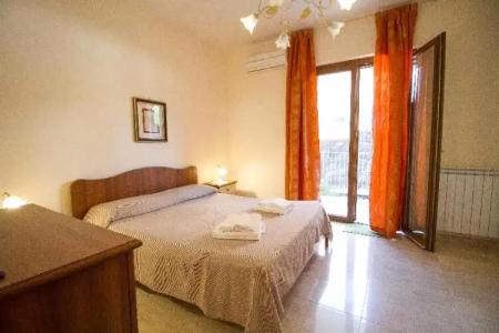 Etna Royal View - 110