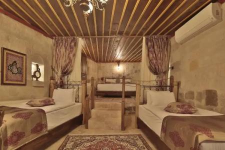 Aren Cave And Art Gallery - 25