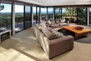 Sapphire Views Holiday Home, Coffs Harbour
