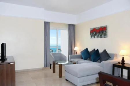 Ramada by Wyndham Beach Ajman - 105