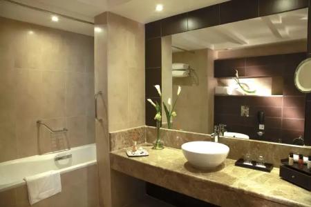 Cristal Abu Dhabi - 109