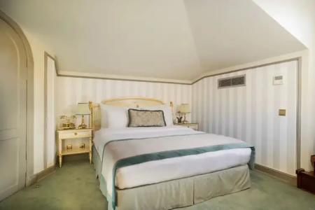 Bosphorus Palace - 60