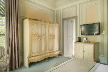 Bosphorus Palace - 35