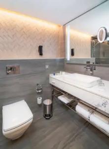 Radisson Blu & Resort, Abu Dhabi Corniche - 105