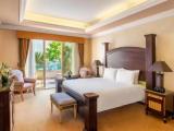 4 Bedrooms Villa
