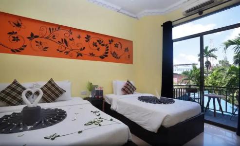 Central Privilege - 115