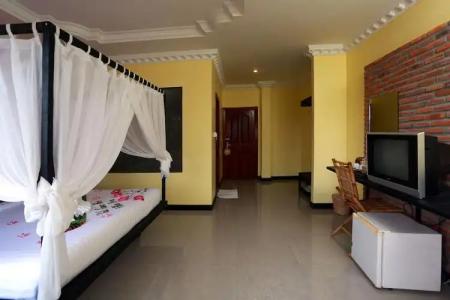 Central Privilege - 107