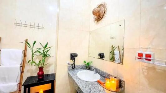 Central Privilege - 116