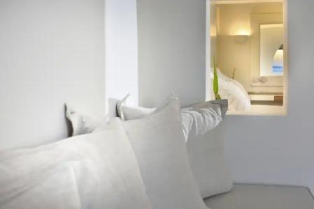 Saint John Villas & Spa - 22