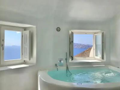 Mystique, a Luxury Collection, Santorini - 9