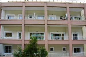 Hotel «Nefeli», Agios Kirykos