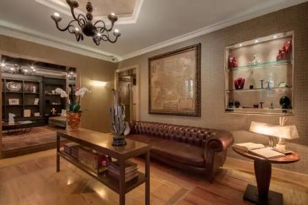 Palazzo Manfredi – Small Luxurys of the World - 1