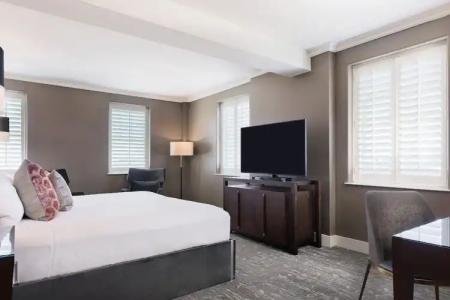 Ambassador Oklahoma City, Autograph Collection - 107