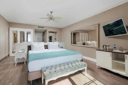 Rubi Platinum Spa Resort & Suites - 115