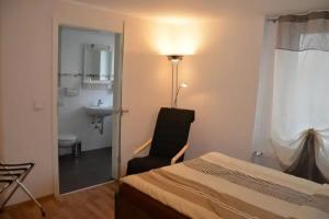 Pension Laabs, Schonefeld
