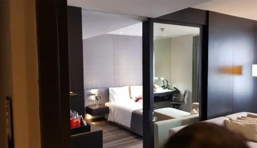 Holiday Inn Bangkok Sukhumvit, an IHG - 211