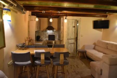 Odos Oneiron Boutique - 46