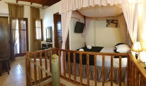 Odos Oneiron Boutique - 20