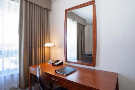 Sandman & Suites Winnipeg Airport - 2