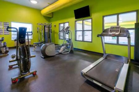 Super 8 by Wyndham Winnipeg East MB - 14