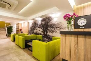 Hotel Compliment, Tryavna