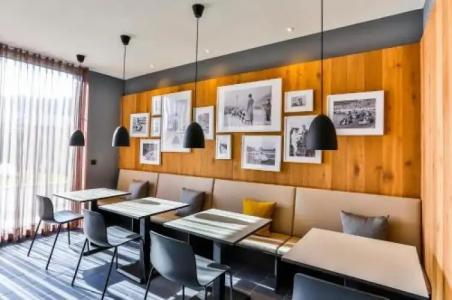 Garni Maximilian - 18