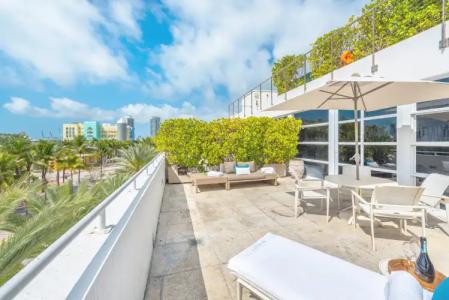 Bentley South Beach - 78