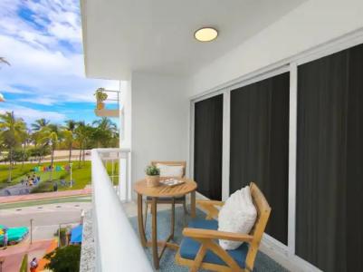 Bentley South Beach - 91