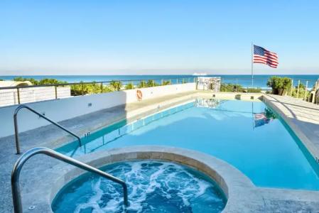 Bentley South Beach - 13