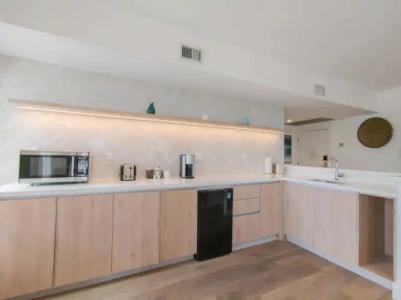 Bentley South Beach - 22