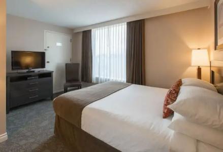 The Embassy Inn - 99