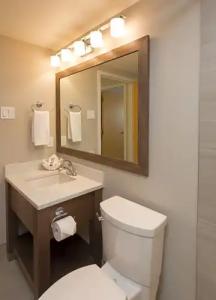 The Embassy Inn - 43