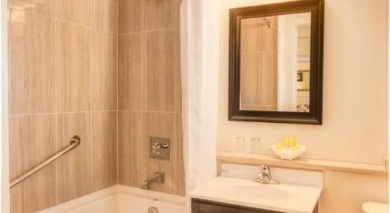 The Inn at the Union Club of British Columbia - 8