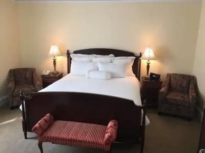 The Inn at the Union Club of British Columbia - 1