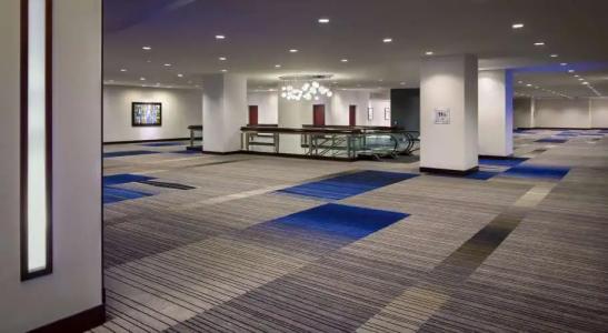 Hyatt Regency Vancouver - 12