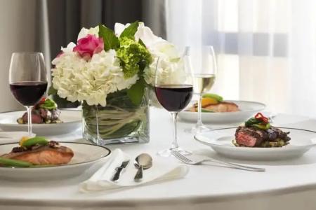 Le Soleil by Executives - 7