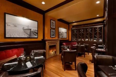 Le Soleil by Executives - 13