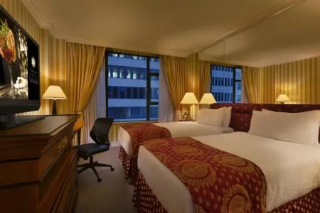 Le Soleil by Executives - 3